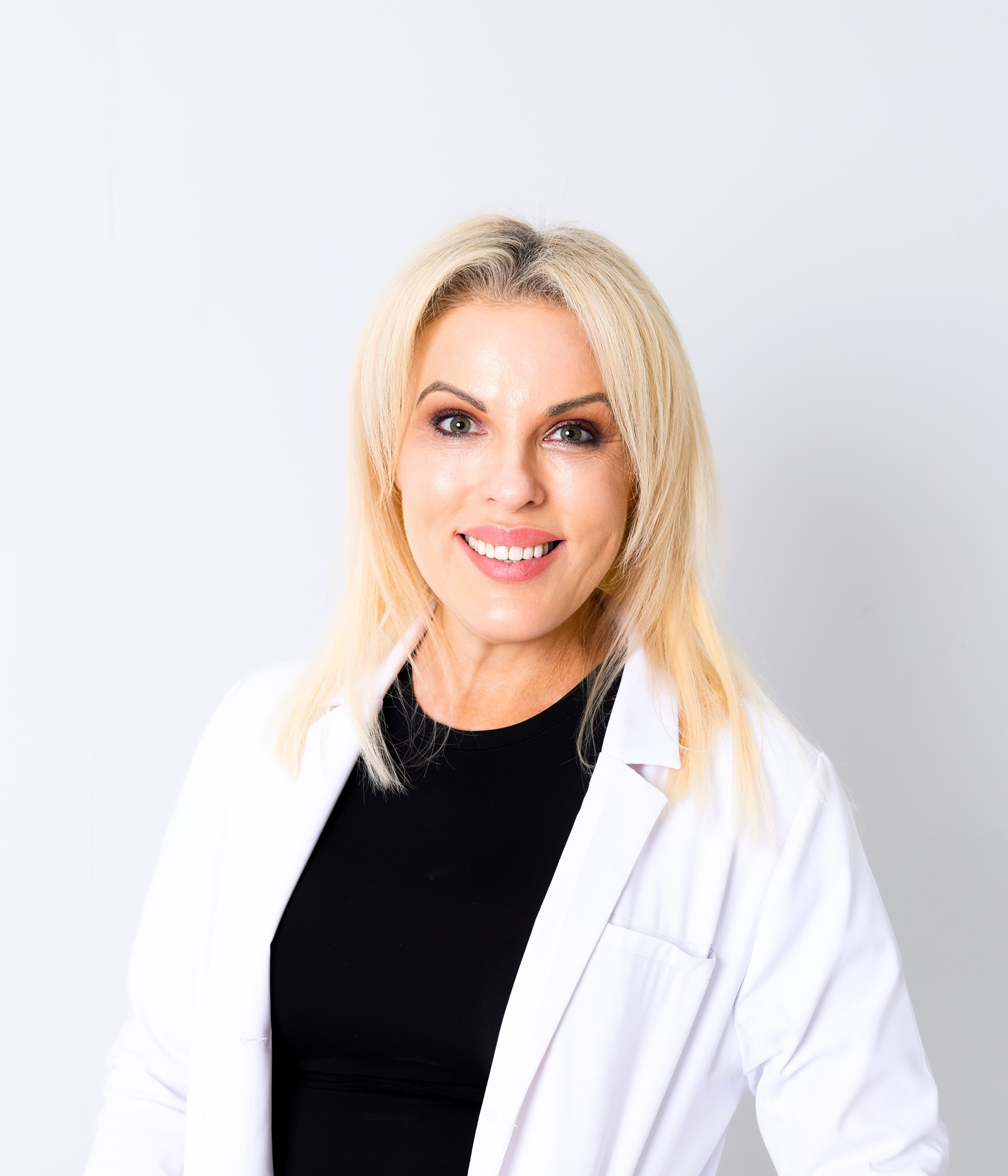 Dr. Maggie — headshot